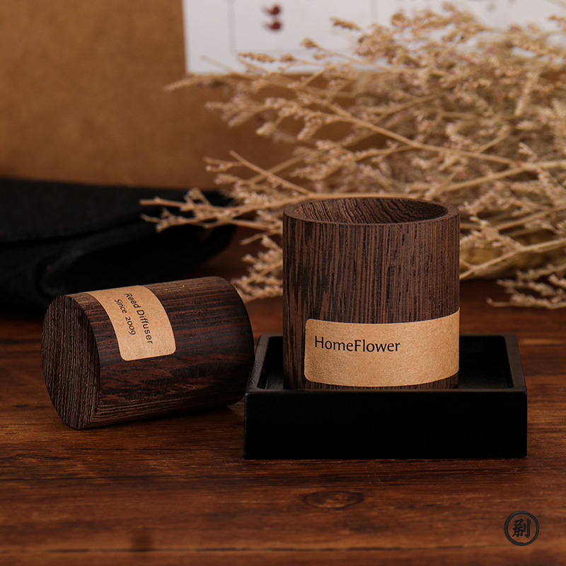 Black Walnut Aroma Diffuser –  - огляд і ціна Home Fragrance H&M